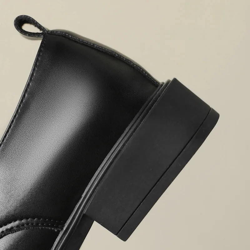 Eppie Round Toe Loafers
