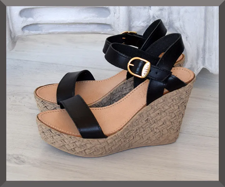 Halavra Women Sandals