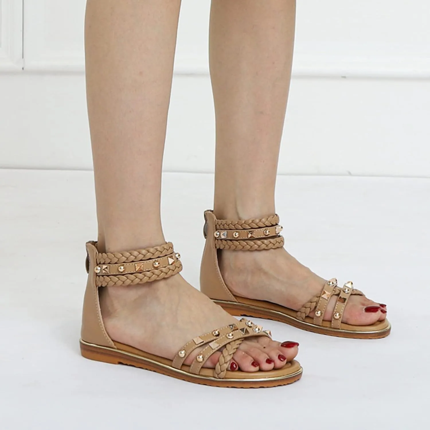HINDOLA Women's Gladiator Sandals Summer Beach Flat Thong Cross Strappy Sandals Trendy Roman Shoes with Zipper
