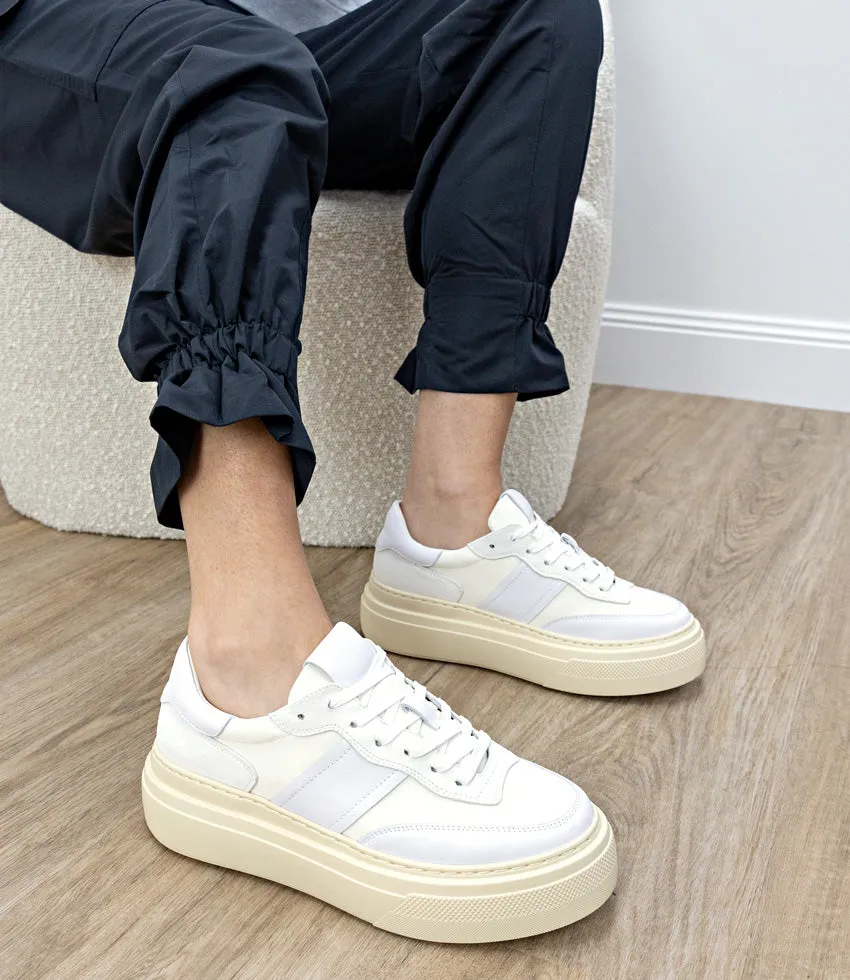 JASPER Retro Platform Sneaker in White