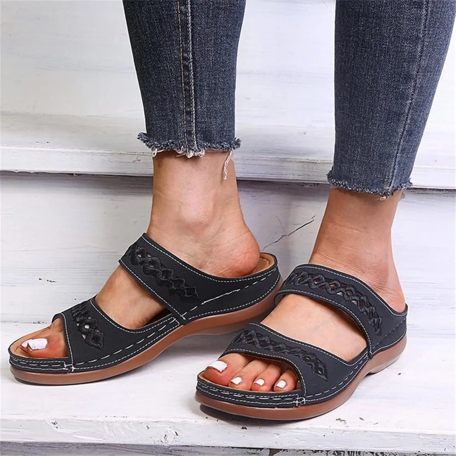 Ladmiple Sandals Women 2023 Trendy Floral Orthopedic Flip Flops with Arch Support Slippers Casual Roman Open Toe Sandal