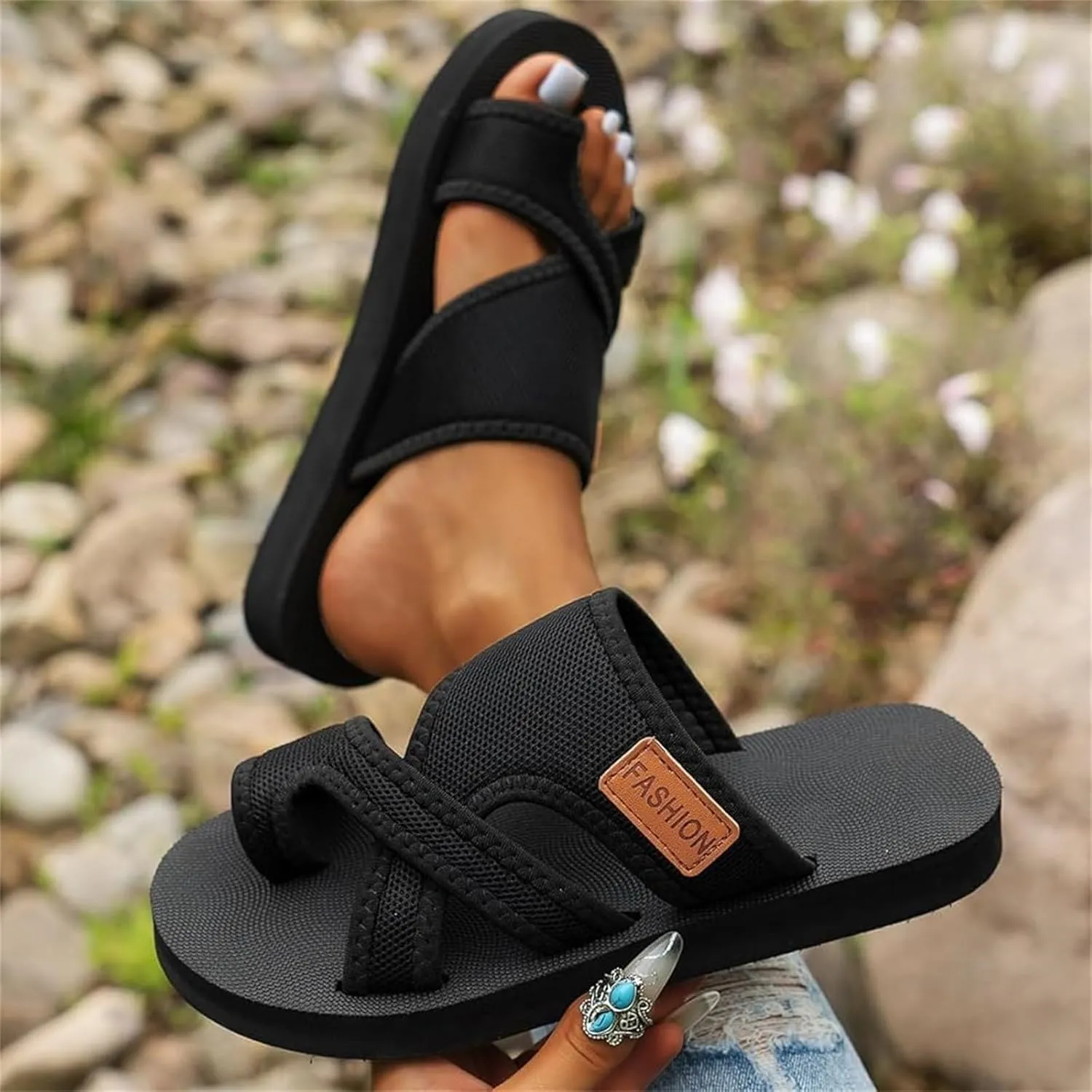 Sandals for Women 2025 Comfortable Trendy Summer Extra Wide Beach Breathable Hollow Mesh Slide Sandls Casual Orthopedic Shoes