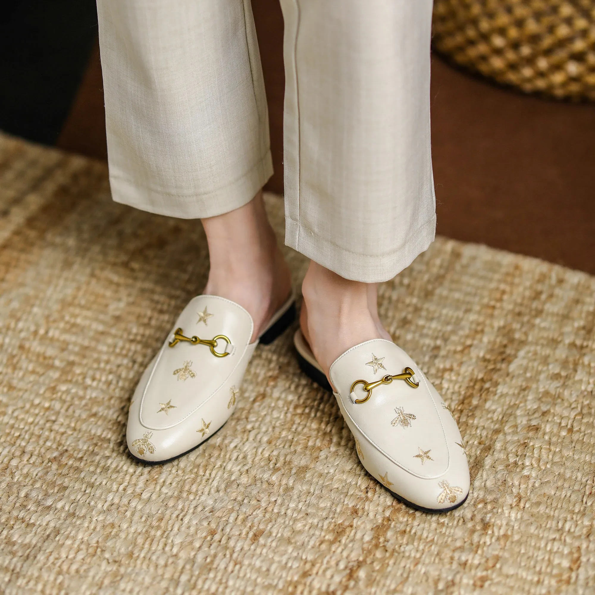 Women Handmade Soft Leather Embroidery Pattern Mules