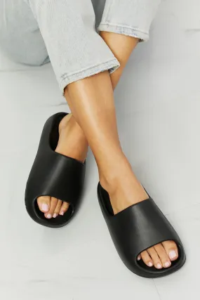 Womens Black In My Comfort Zone Slides